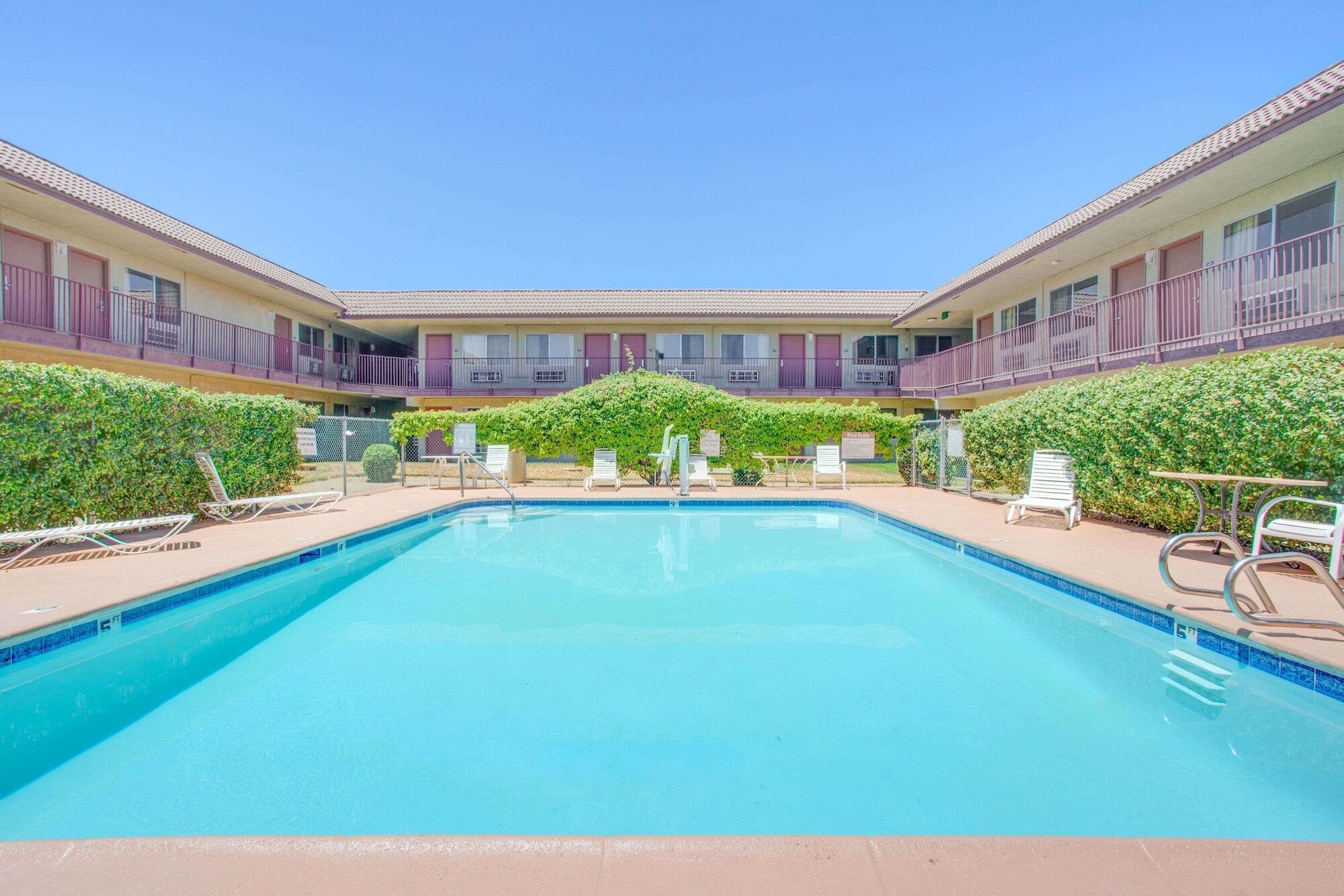 Villa Baymont By Wyndham Coalinga Exterior foto